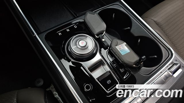 Kia Canival 2025 — photo 12