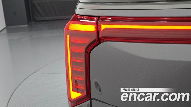 Kia Canival 2025 — photo 9