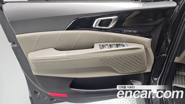 Kia Canival 2025 — photo 14