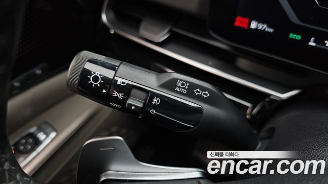 Kia Canival 2025 — photo 36