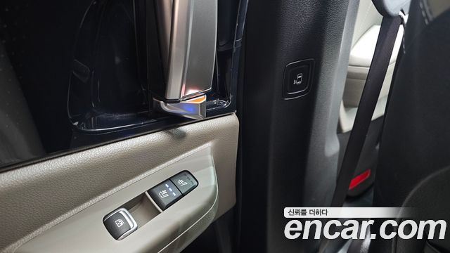 Kia Canival 2025 — photo 38