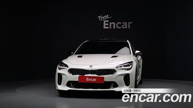 Kia Stinger 2022 — photo 3
