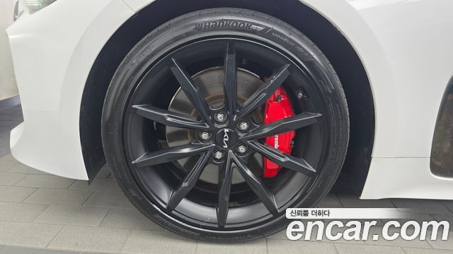 Kia Stinger 2022 — photo 5