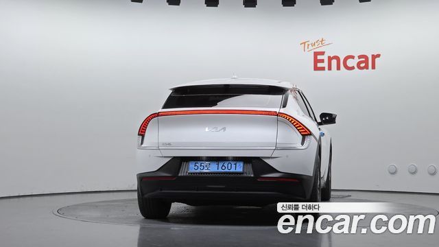 Kia EV6 2022 — photo 4