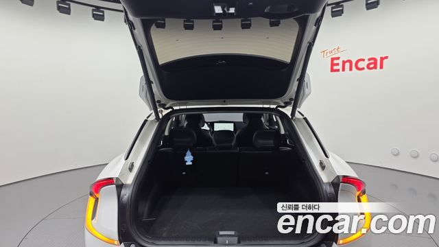 Kia EV6 2022 — photo 23