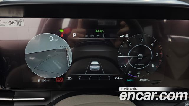 Kia Canival 2023 — photo 11