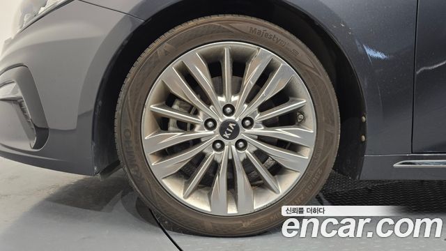 Kia K5 2019 — photo 5