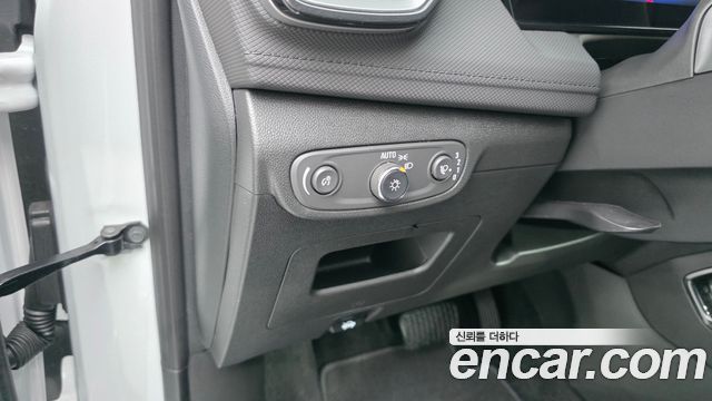 Chevrolet Korea Trailblazer 2026 — photo 12