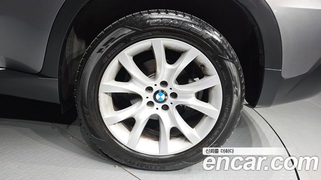 BMW X5 2010 — photo 5