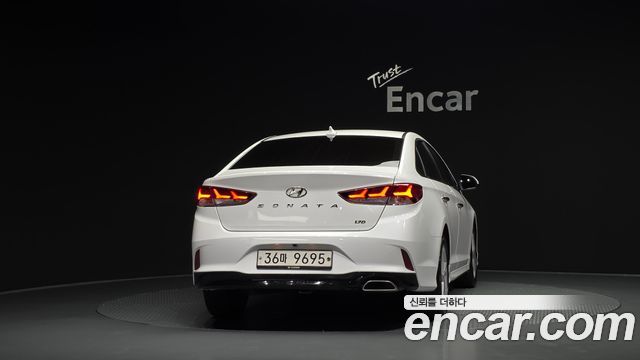 Hyundai Sonata 2019 — photo 4