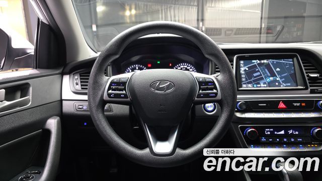 Hyundai Sonata 2019 — photo 19