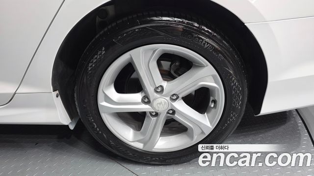 Hyundai Sonata 2019 — photo 7