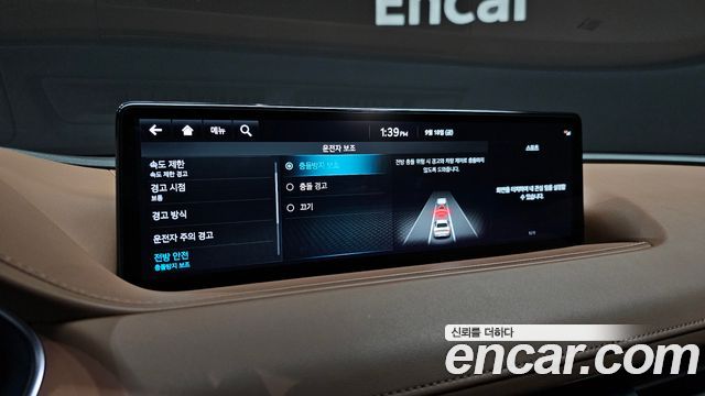 Genesis G80 2022 — photo 21