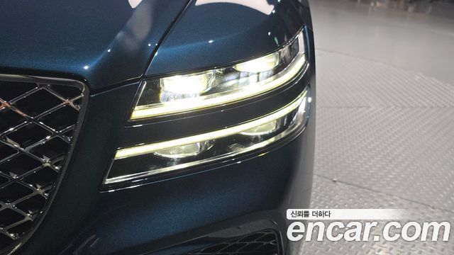 Genesis G80 2022 — photo 8