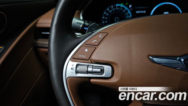 Genesis G80 2022 — photo 35