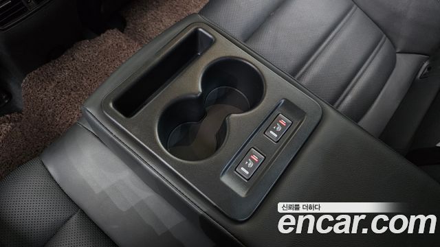 Renault Korea SM6 2019 — photo 18