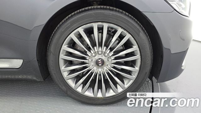 Kia K9 2021 — photo 7
