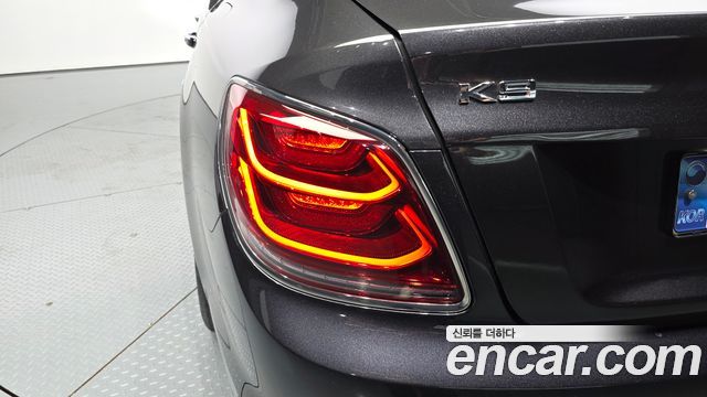 Kia K9 2021 — photo 9