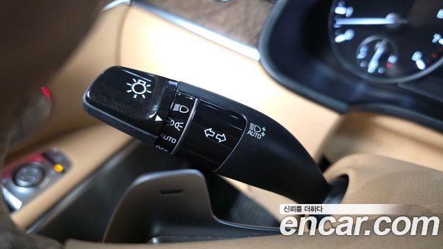 Kia K9 2021 — photo 28