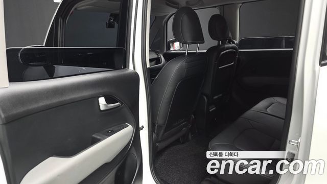 Kia RAY 2023 — photo 11