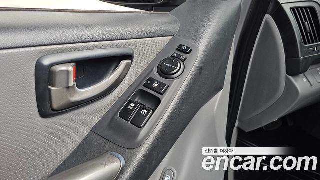 Hyundai Starex 2015 — photo 15