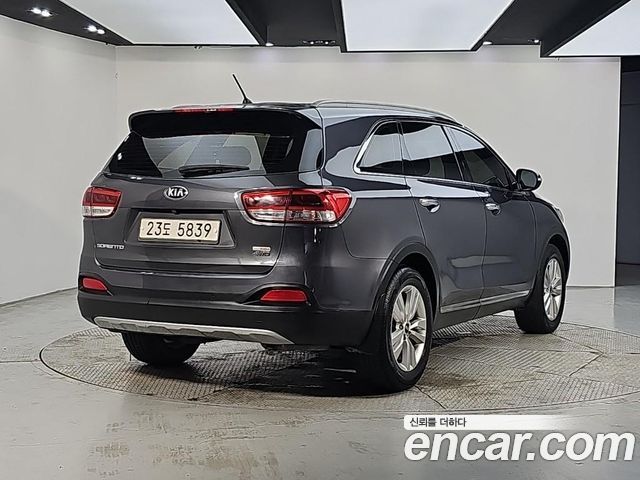 Kia Sorento 2015 — photo 4