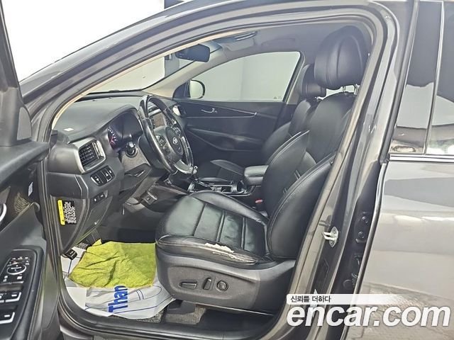 Kia Sorento 2015 — photo 11