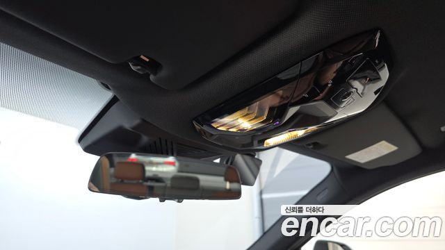 BMW 5-Series 2026 — photo 18