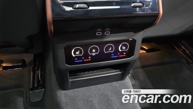BMW 5-Series 2026 — photo 19
