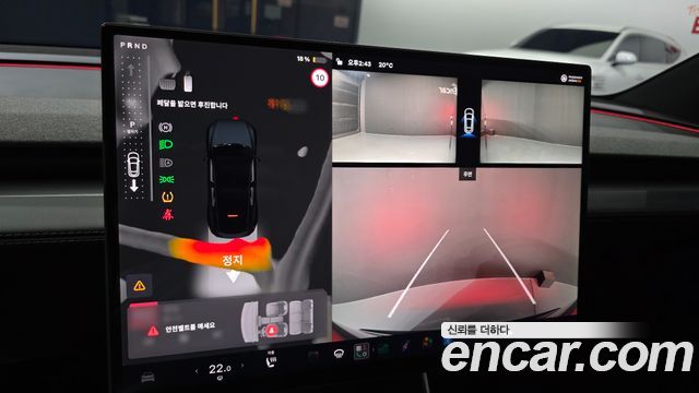 Tesla Model Y 2026 — photo 25