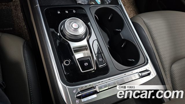 Kia Canival 2025 — photo 12