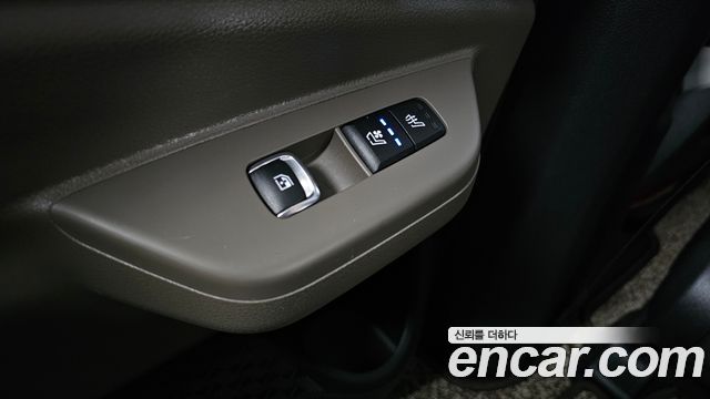 Kia Canival 2025 — photo 24