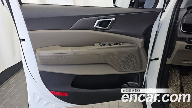 Kia Canival 2025 — photo 14