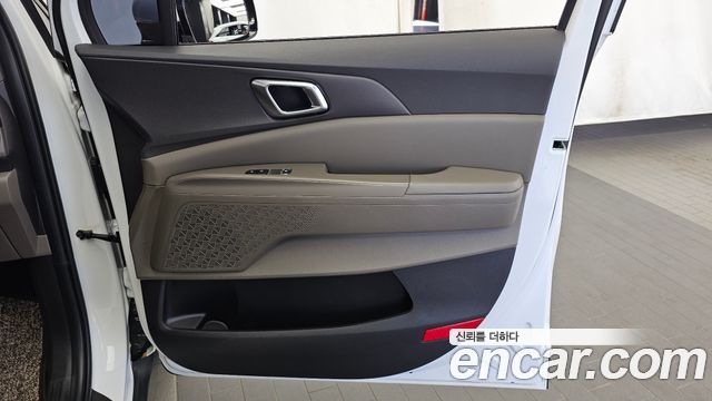Kia Canival 2025 — photo 15