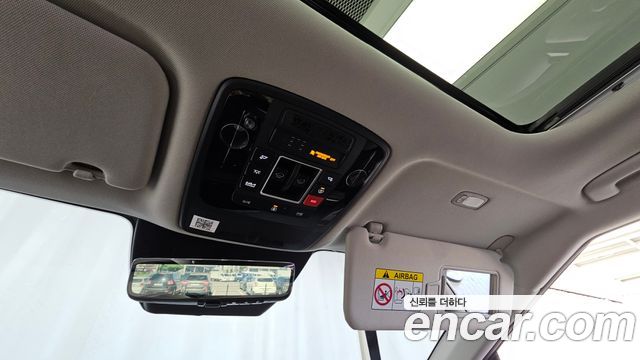 Kia Canival 2025 — photo 27