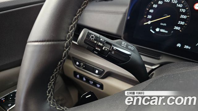 Kia Canival 2025 — photo 33