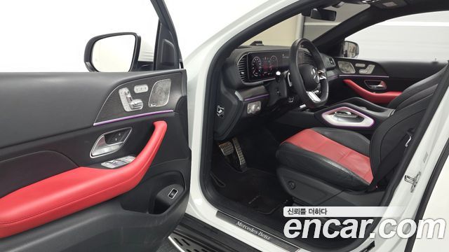 Mercedes-Benz GLE-Class 2023 — photo 10