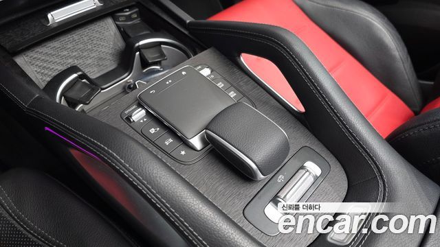 Mercedes-Benz GLE-Class 2023 — photo 18