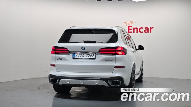 BMW X5 2025 — photo 4
