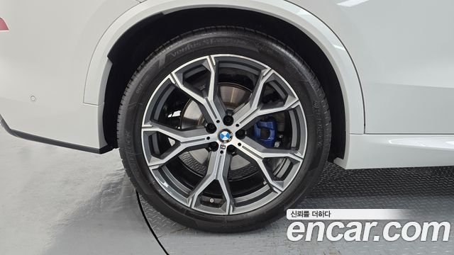 BMW X5 2025 — photo 5