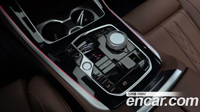 BMW X5 2025 — photo 12