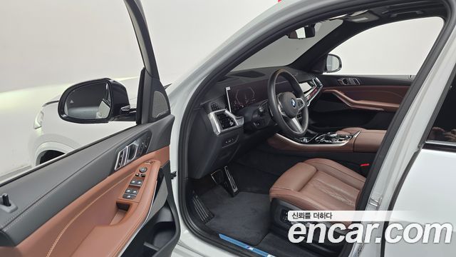 BMW X5 2025 — photo 13
