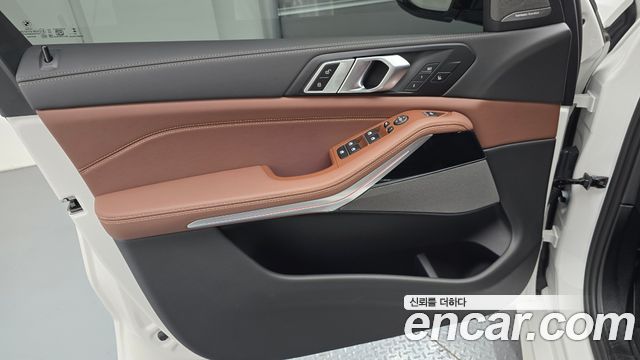 BMW X5 2025 — photo 14