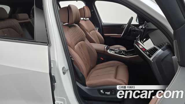 BMW X5 2025 — photo 16