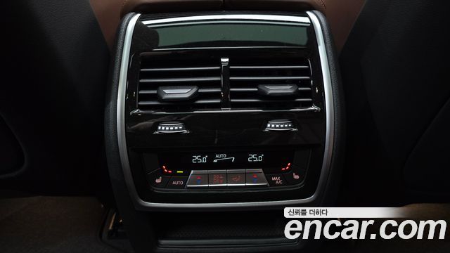 BMW X5 2025 — photo 32