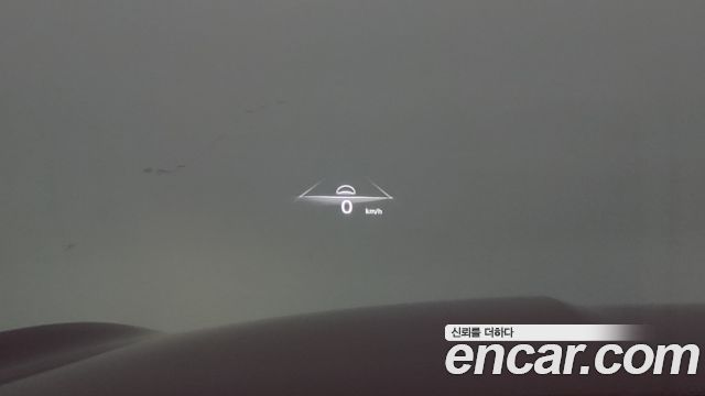 Genesis GV70 2021 — photo 18