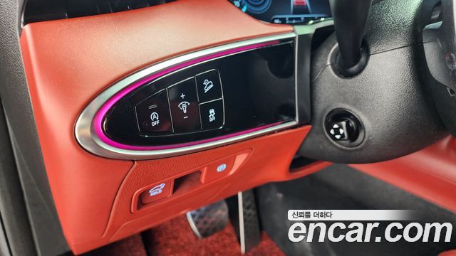 Genesis GV70 2021 — photo 20