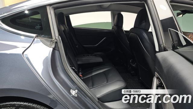 Tesla Model 3 2020 — photo 17