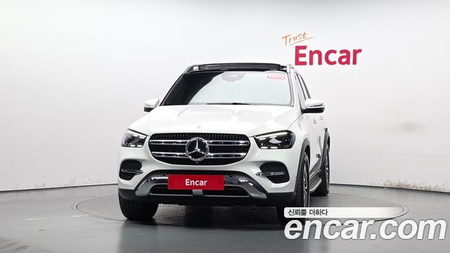 Mercedes-Benz GLE-Class 2025 — photo 3
