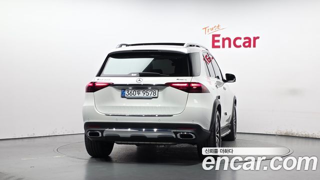 Mercedes-Benz GLE-Class 2025 — photo 4